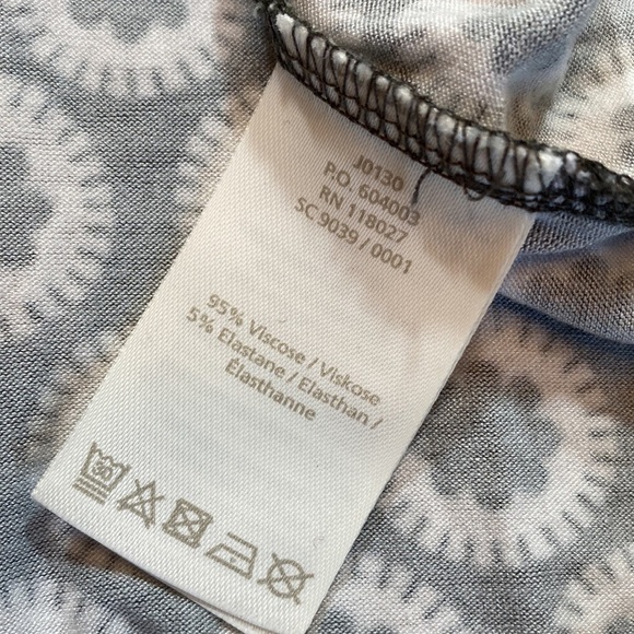 Boden Tessa Geometric Green 3/4 Sleeve Jersey Top sz 4 - Picture 10 of 11